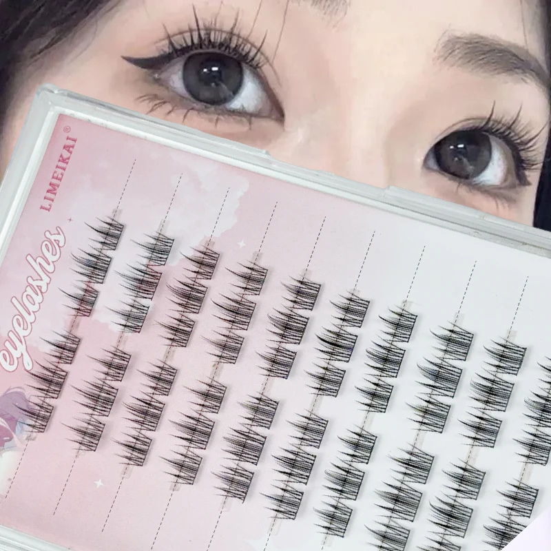 자연스럽고 접착제가 없는 인조 속눈썹 60개 클러스터, 신선하고 자연스럽고 사실적인 속눈썹 스타일로 메이크업에 적합합니다.