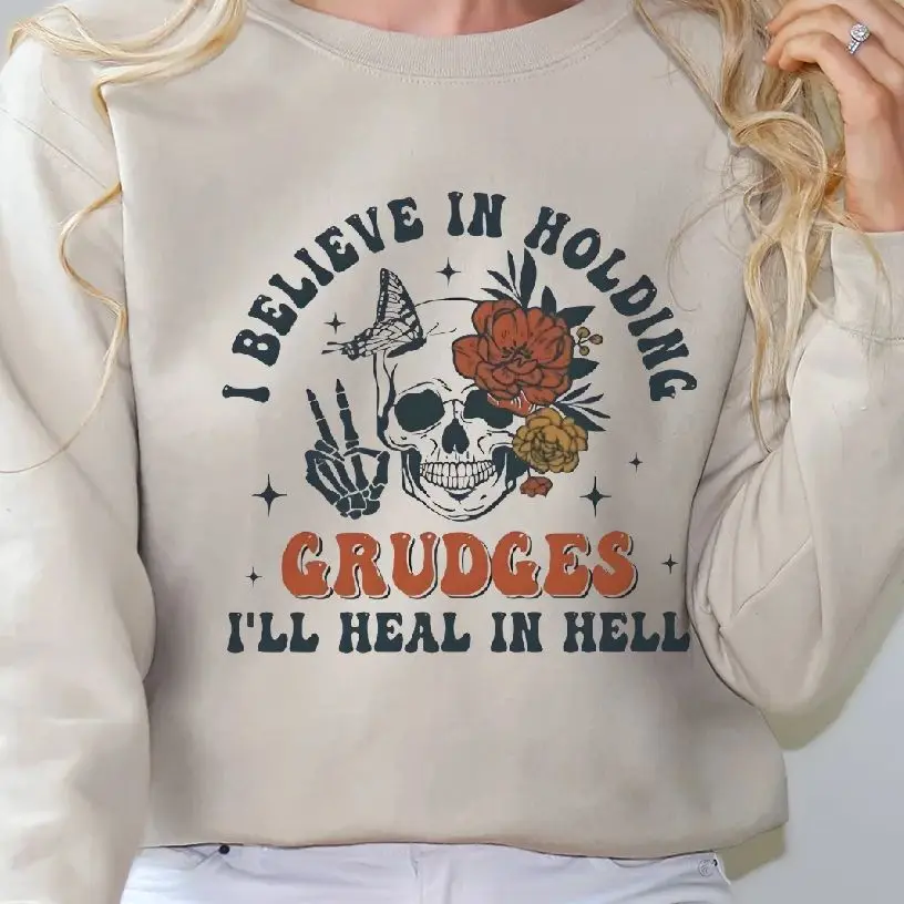 

Retro Vintage Sweatshirt Aesthetic Graphic Hoodies Y2K Tops Casual Daily Wear Unisex Stylish Pullover Heal In Hell Skull Print