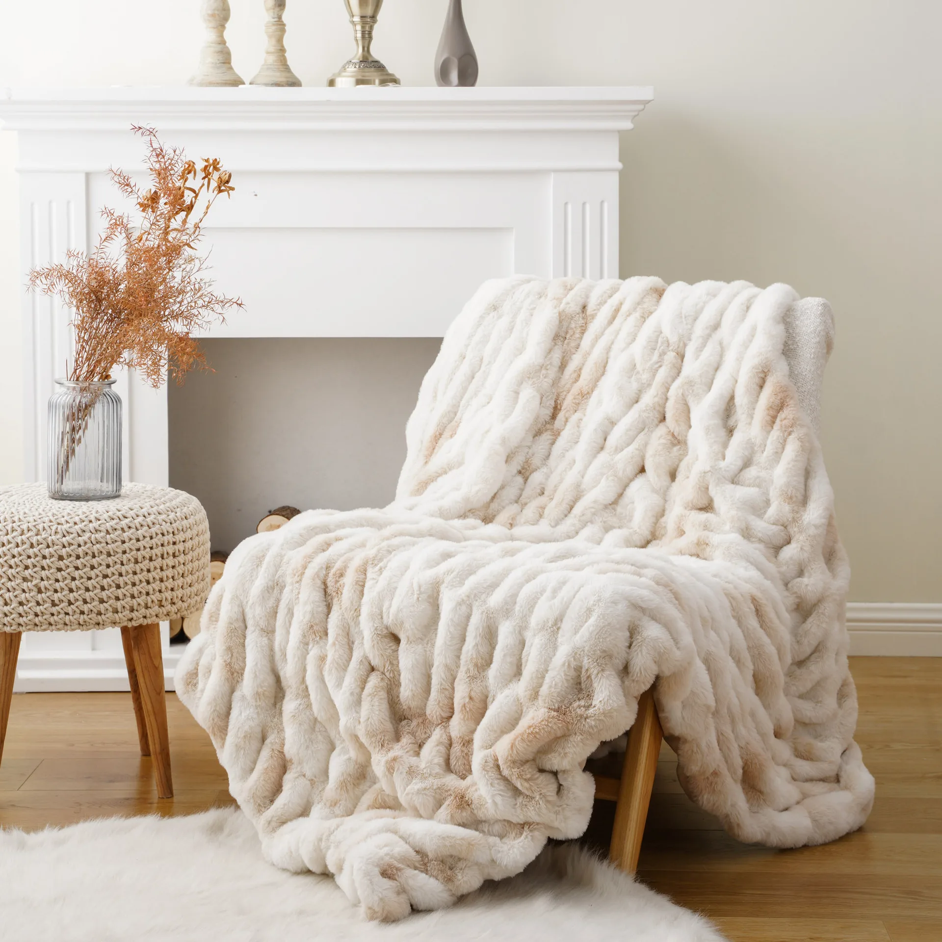 Luxuriously Soft Dual Sided Throw Blanket Plush Faux Rabbit Flece Ultimate Warmth 50x60