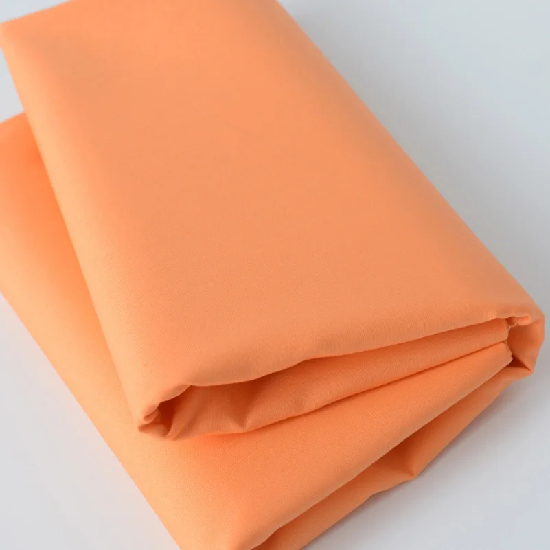 Katoenen poplin stof effen kleur wit rood zwart voor naaigerei quilten patchwork per halve meter