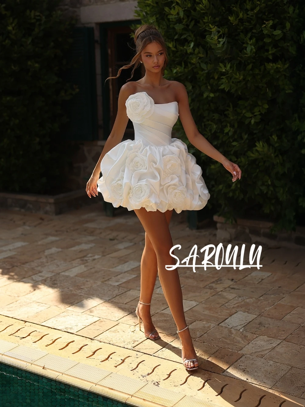 

Unique Flowers Strapless Mini Wedding Dress Romantic Reception Ruffles Bridal Gown Fairytale Customized Women Ballgown Wear