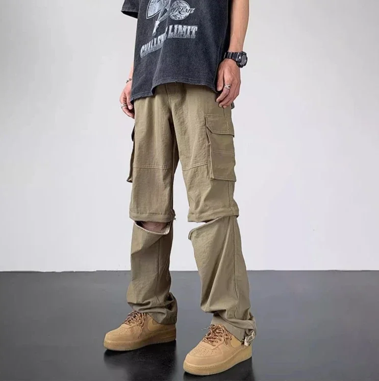 The new loose-fitting, ankle-binding, nine-point cargo pants are all-in-one trend and all-in-one sportswear pants are all-in-one