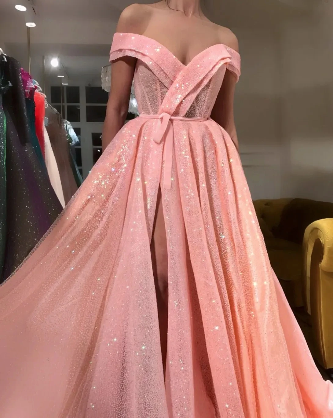 Peach Pink Luxury Sparkle Tulle Prom Dresses Sequined Off Shoulder Sexy Fashion Evening Gowns 2024 Front Slit Long Party Dress