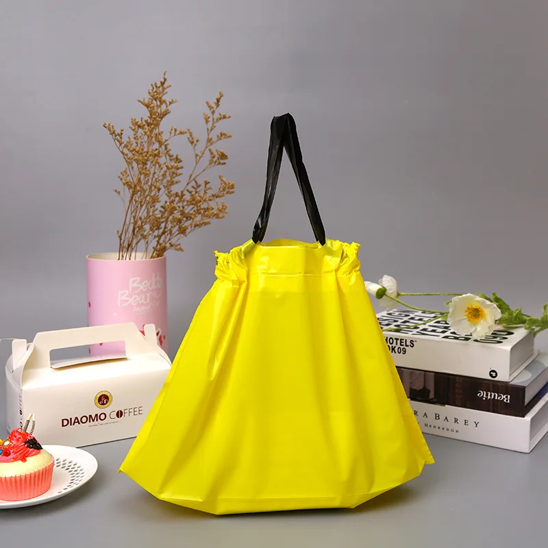 

Clothing store bag drawstring closure transparent packaging bag Clothing store handbag plastic takeaway packaging bag