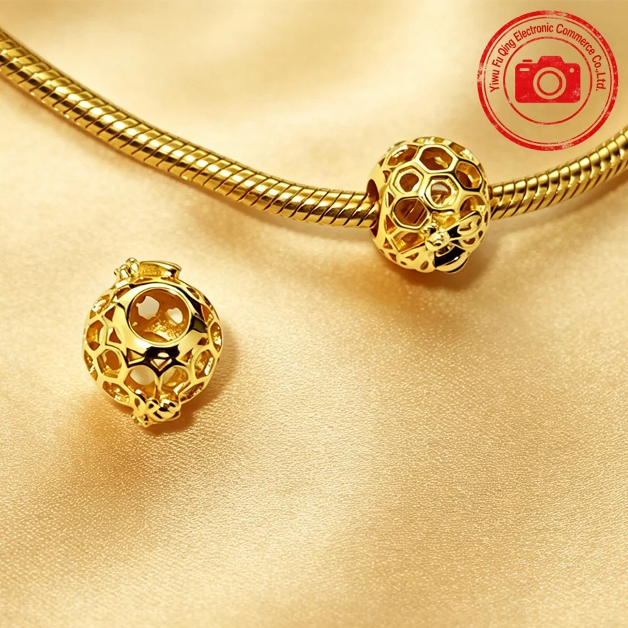 Neue goldene Tieranhänger DIY Schmuckgeschenke Glühwürmchen Biene Schmetterling Meeresschildkröte Seepferdchen Haustier Katze Löwe Perlen passend für Original-Armbänder