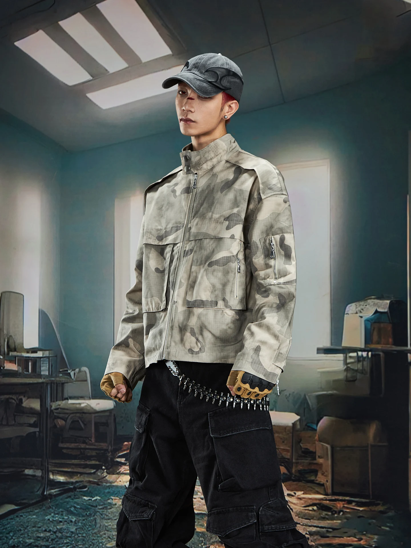 Stand Collar Light Camouflage Color Deconstruction Large Pocket Stitching Loose Zip Coat Jacket Men and Women Fashion
