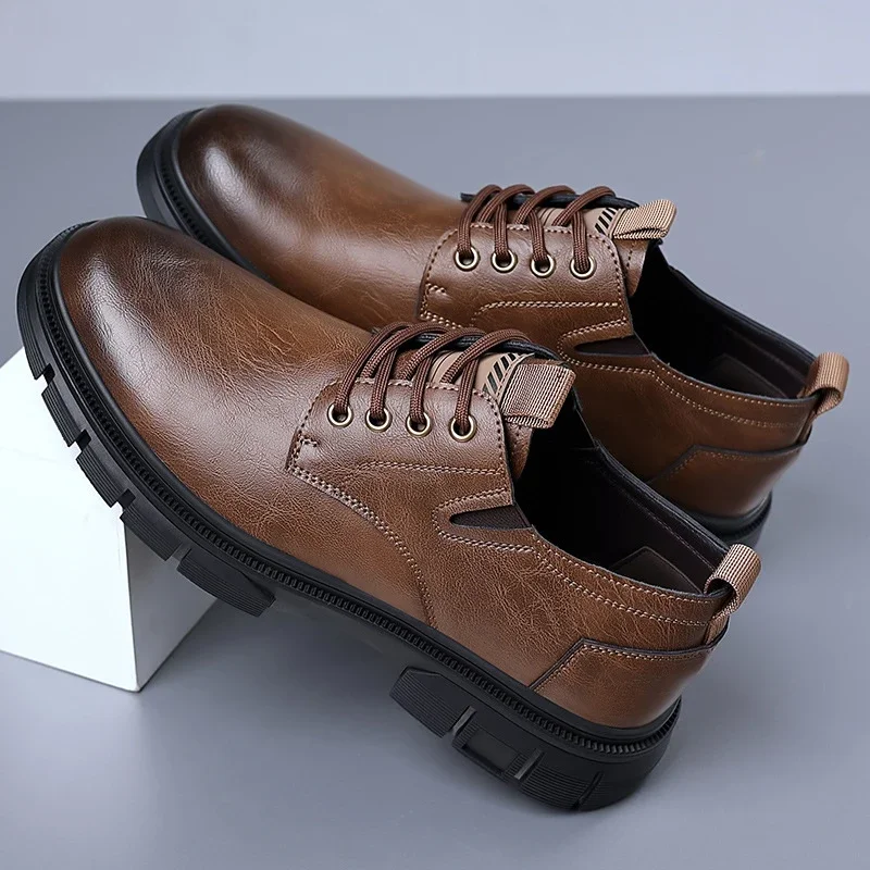 Sapatos casuais de couro genuíno para homens, tênis macios, mocassins respiráveis, sapatos de caminhada e condução, marca de luxo