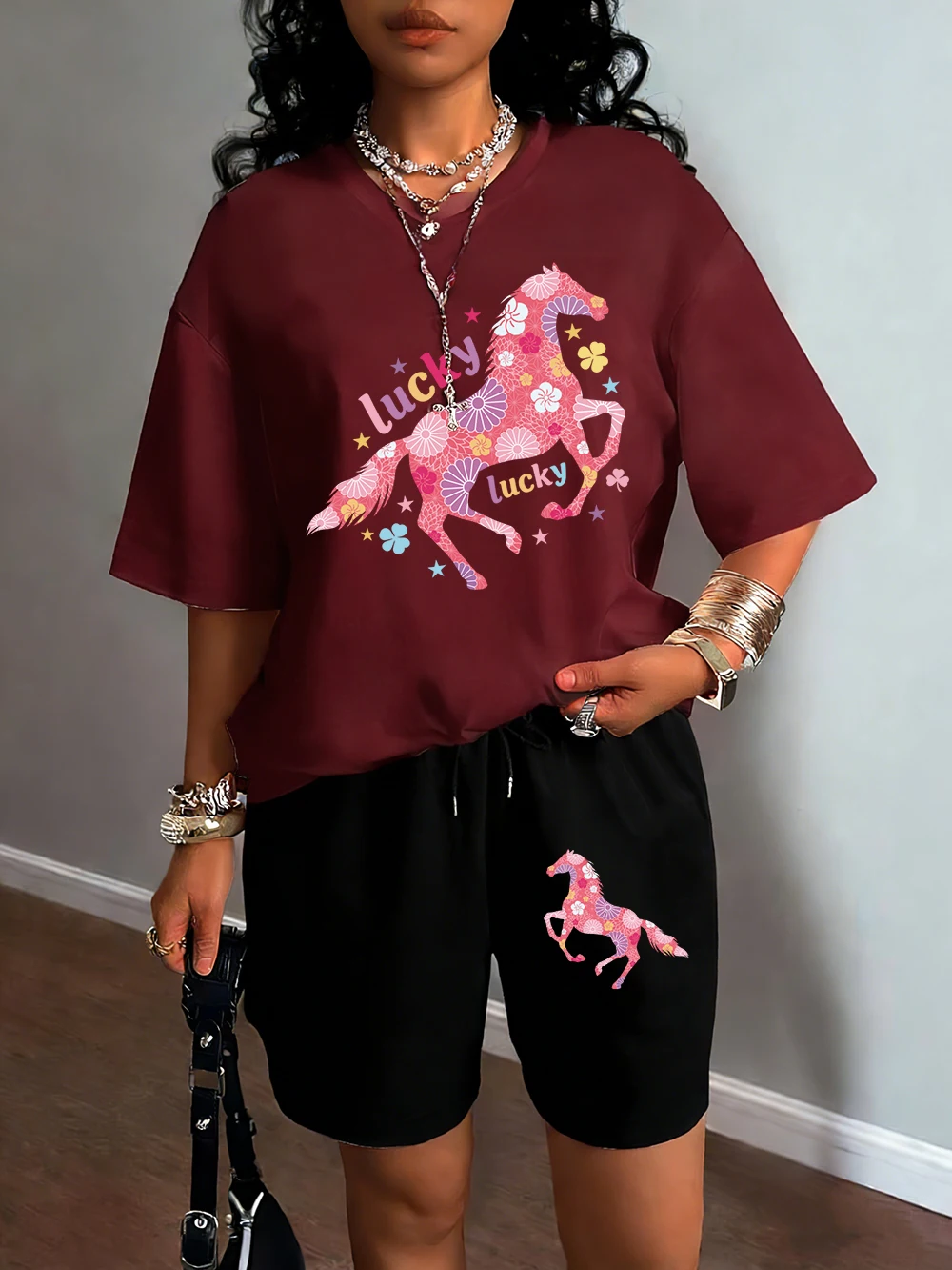 

Colorful Lucky Horse Pattern Women T Shirt Set Summer Pocket Short Pants Crewneck Breathable Sportswear Loose Cotton T-Shirts