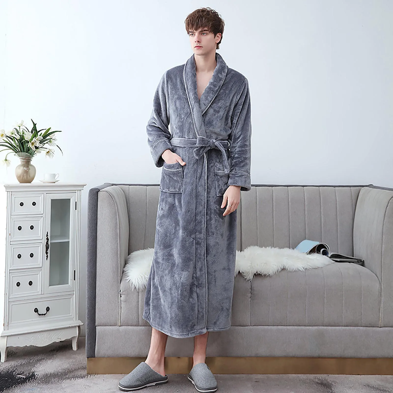 Female Autumn and Winter Warm Long Coral Velvet Thick Couple Bath Bathrobes Men Women Pajamas Shower Robe Bath Towels For Adult