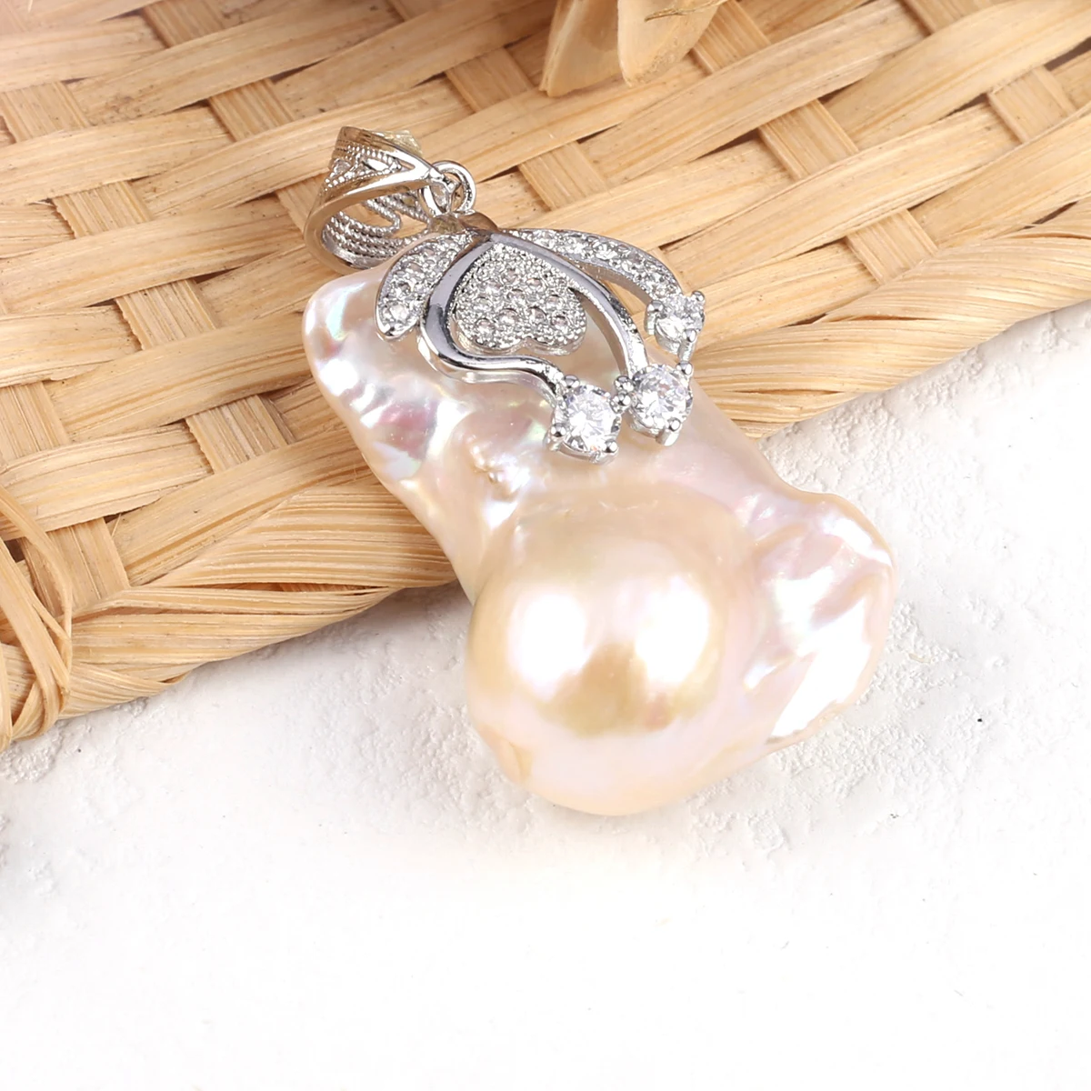 Natural Freshwater Baroque White Pearl Pendant 30x20mm Jewelry Making DIY Necklace Earrings Accessories Gift For Woman