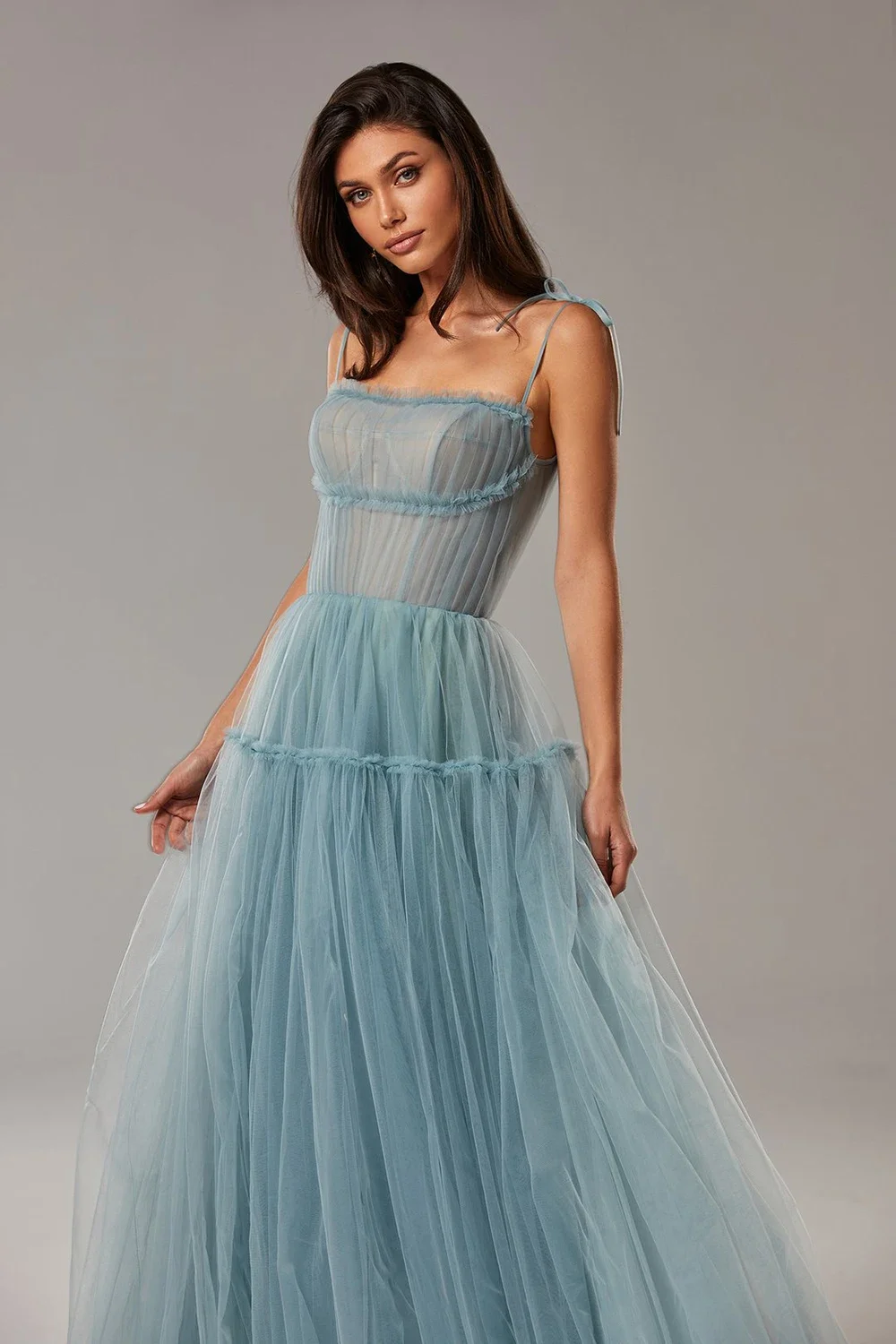 

Sexy Blue Long Prom Dresses 2024 Spaghetti Straps Tiered Skirt A-Line Party Dresses Pleated Tulle Formal Gowns