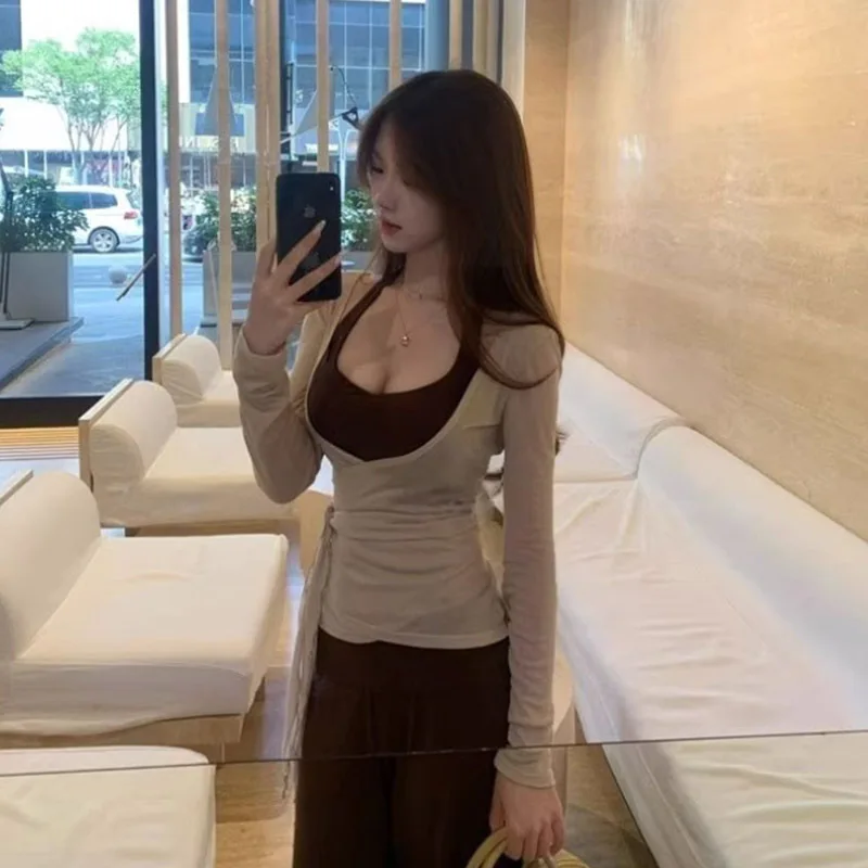 Korean Design Sense Women's Set Jacket Inner Match Hanging Strap Vest Autumn Two-Piece Set Top T-Shirt Long Sleeve Open Cardigan