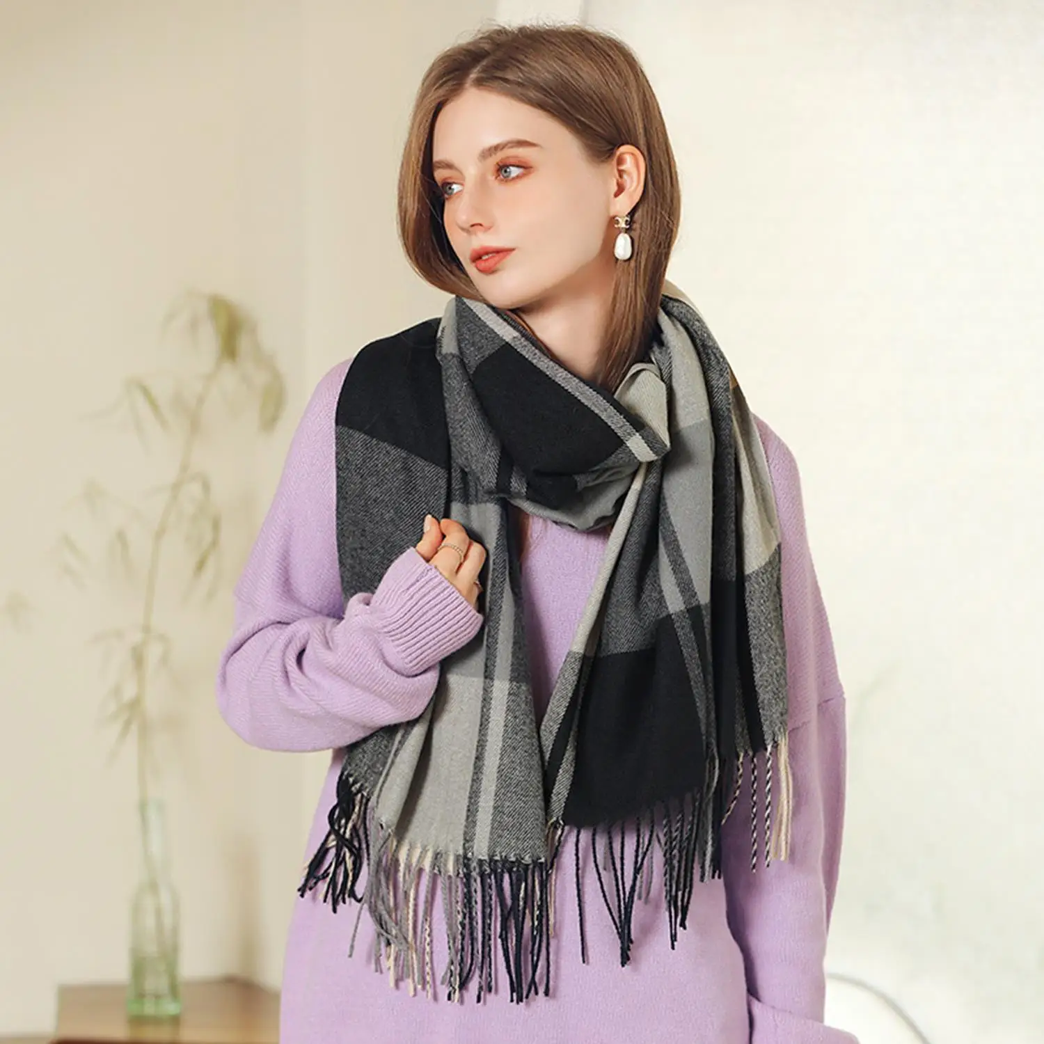 

Luxury Plaid Print Warm Travel Scarf Women Winter Bohemia With Tassel Shawl Wraps Long Casual Neckerchief New