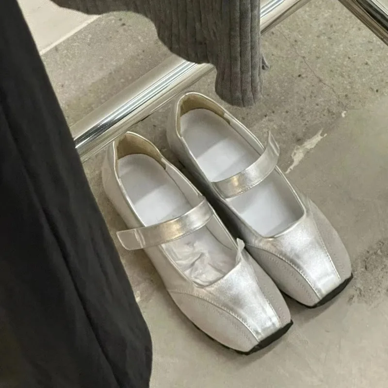

Женские туфли Мэри Джейн на плоской подошве с квадратным носком, уличные повседневные лаконичные туфли-лодочки без шнуровки, модные удобные весенне-осенние женские туфли