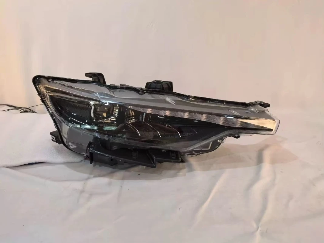 For Maserati Levante M161 Headlight Assembly Car Light Original LED 2016-2024 New USA 1st Generation Matrix Headlight