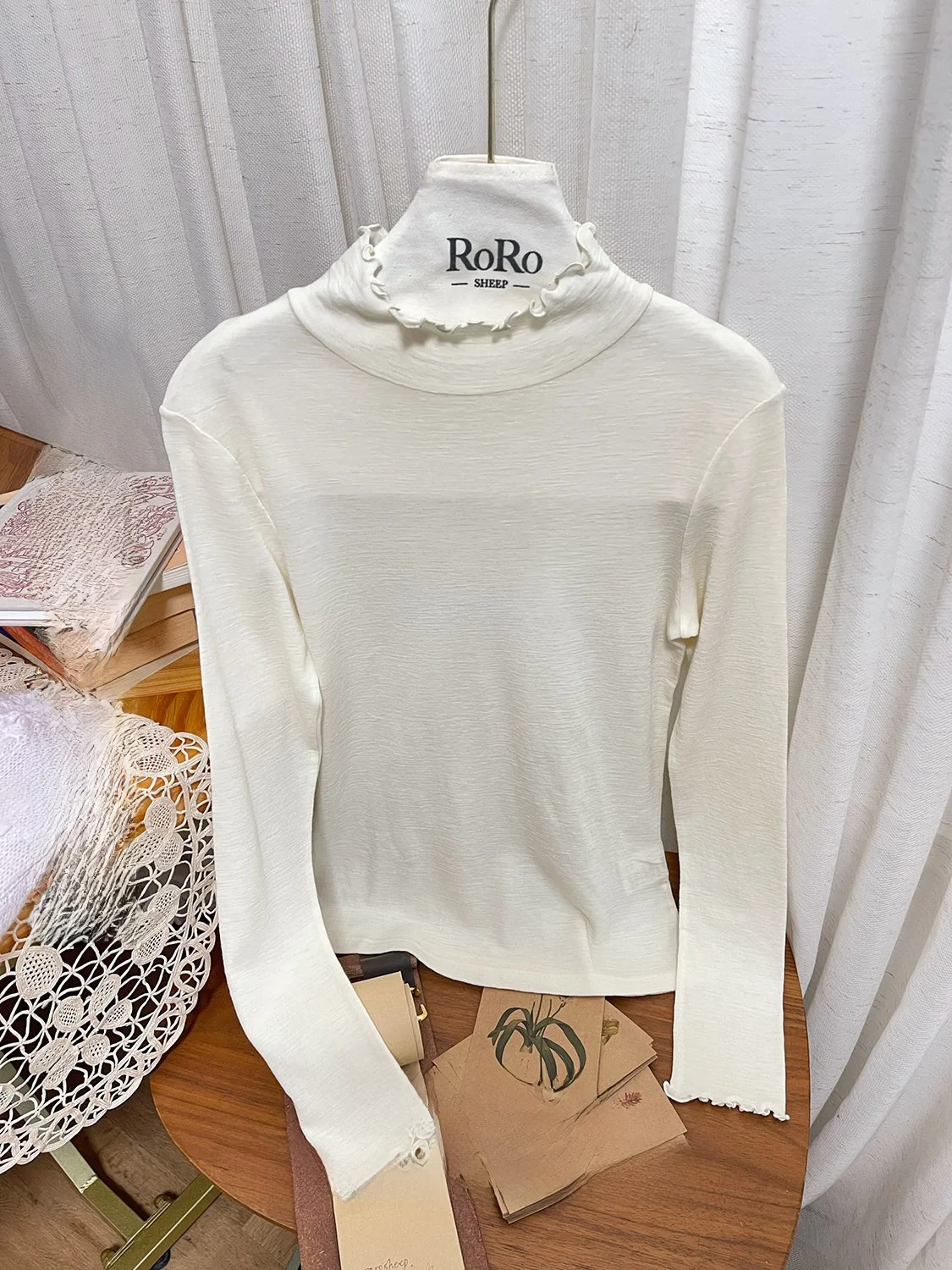

Roro eep Pure Wool Knitted f High Collar Base irt Women's Inner Wear Gentle Sle Long Sve Wood Design Top