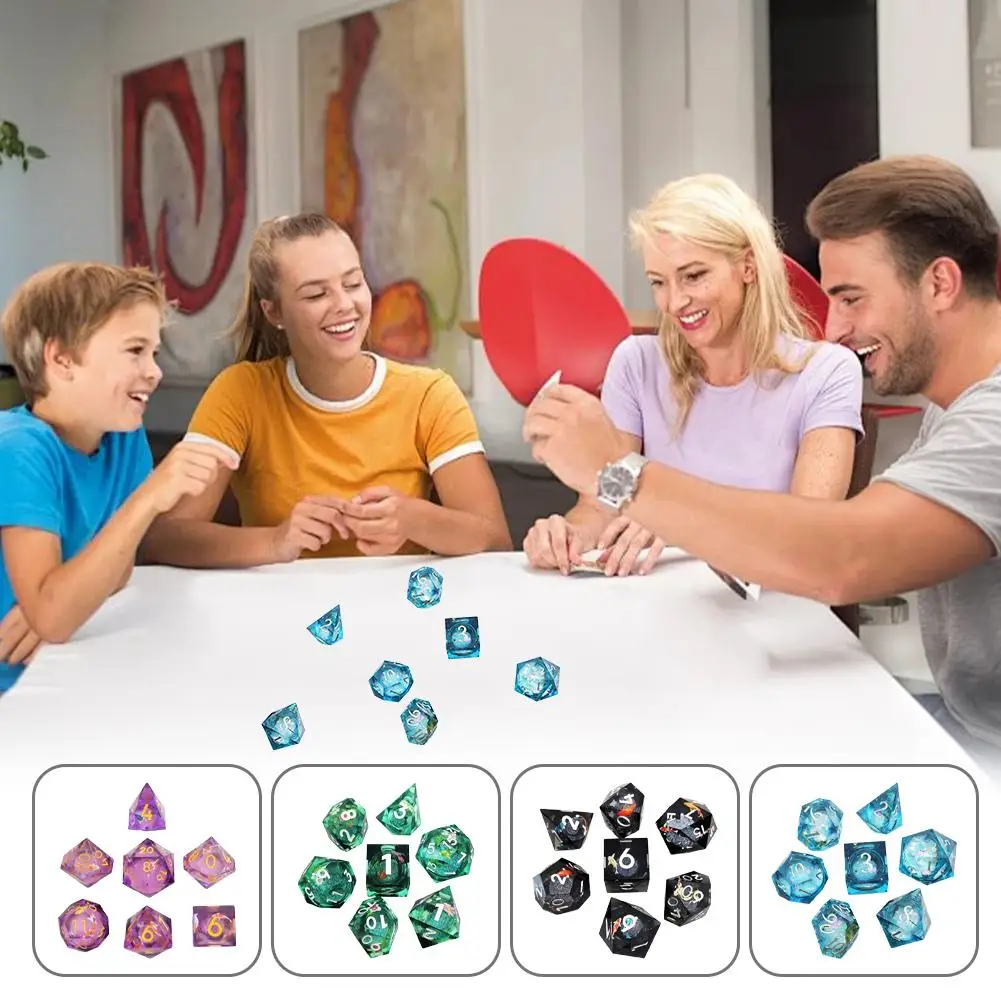 

7pcs Creative Resin Sticker Dice Set D&D Dice Pathfinder Role Playing Games 4 Colors Polyhedral Quicksand Dice Game Gadgets