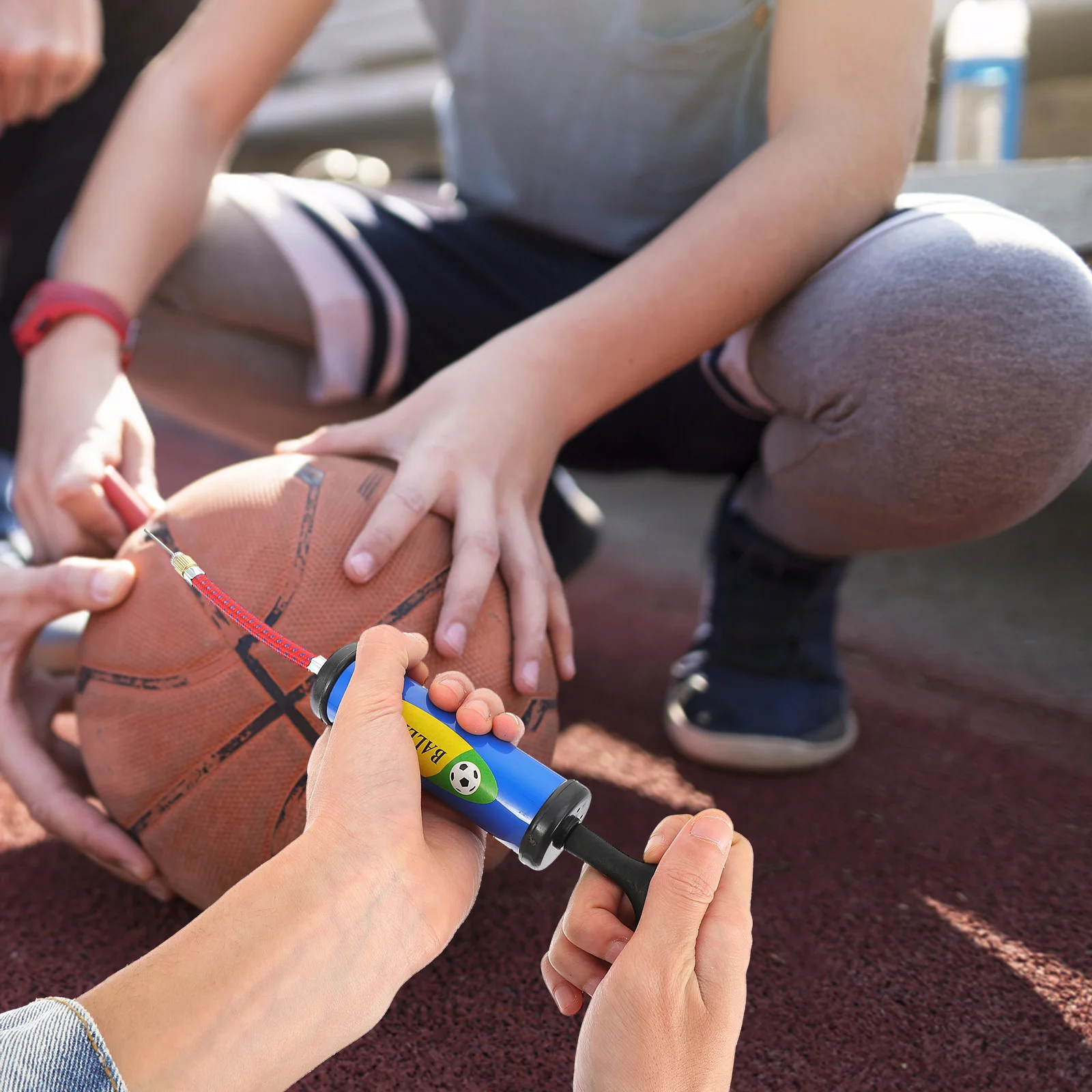 

1 Set Manual Balls Inflator Kit Premium Portable Mini Pump For Football Basketball Yoga Balls Lightweight Durable Handheld Air