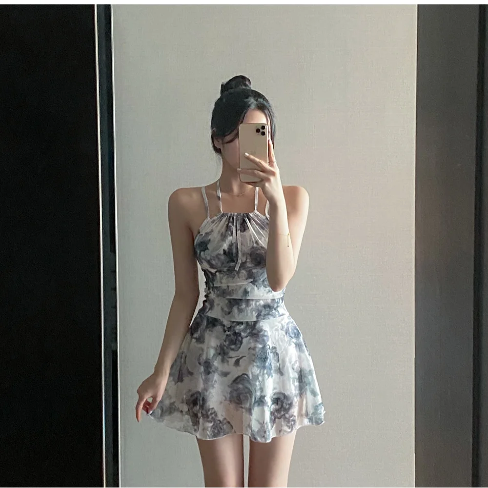 

Новый женский купальник 2026 года: сексуальный, с цветочным принтом, юбкой, скрывающий живот, для пляжного отдыха, повседневный, с фиксированными вкладышами для груди