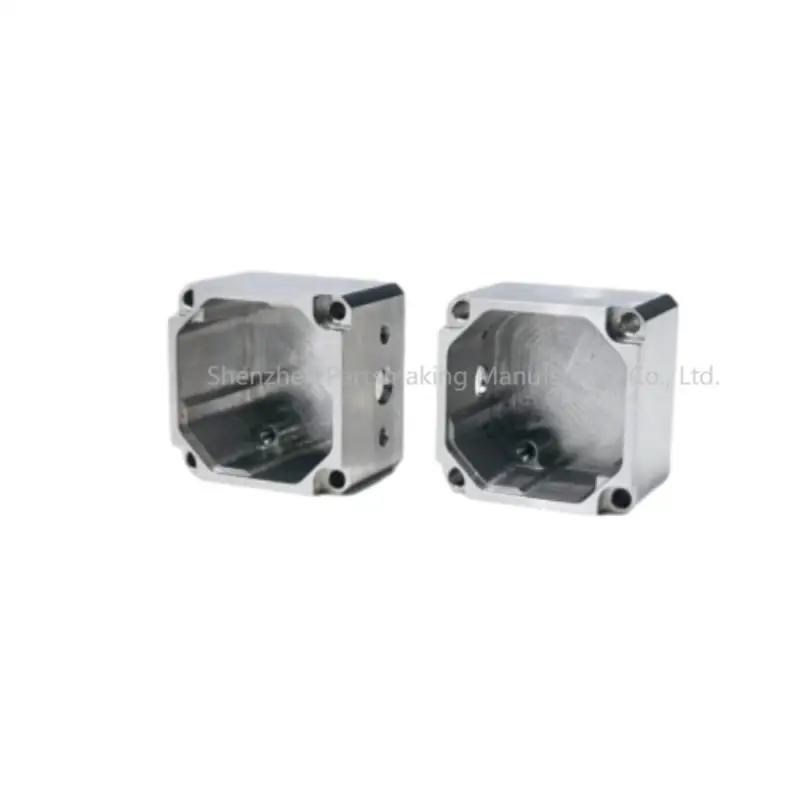 Кронштейны с ЧПУ из углеродистой стали 45, изготовленные на заказ |   Сверхмощные приложения