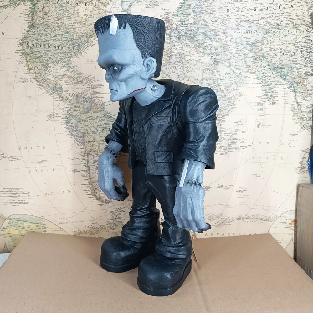 Klassischer Sci-Fi-Romanfilm Frankenstein Monster Scale Riesige Actionfigur Modellspielzeug Originalkollektion 41 cm