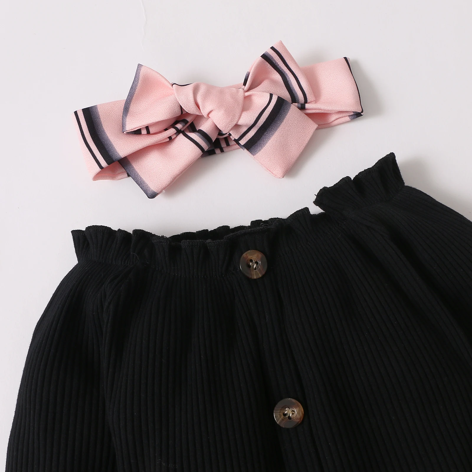 0-2 Year Old Newborn Baby Spring and Autumn Round Neck With Button Long Sleeve With Striped Pants Fashion Set