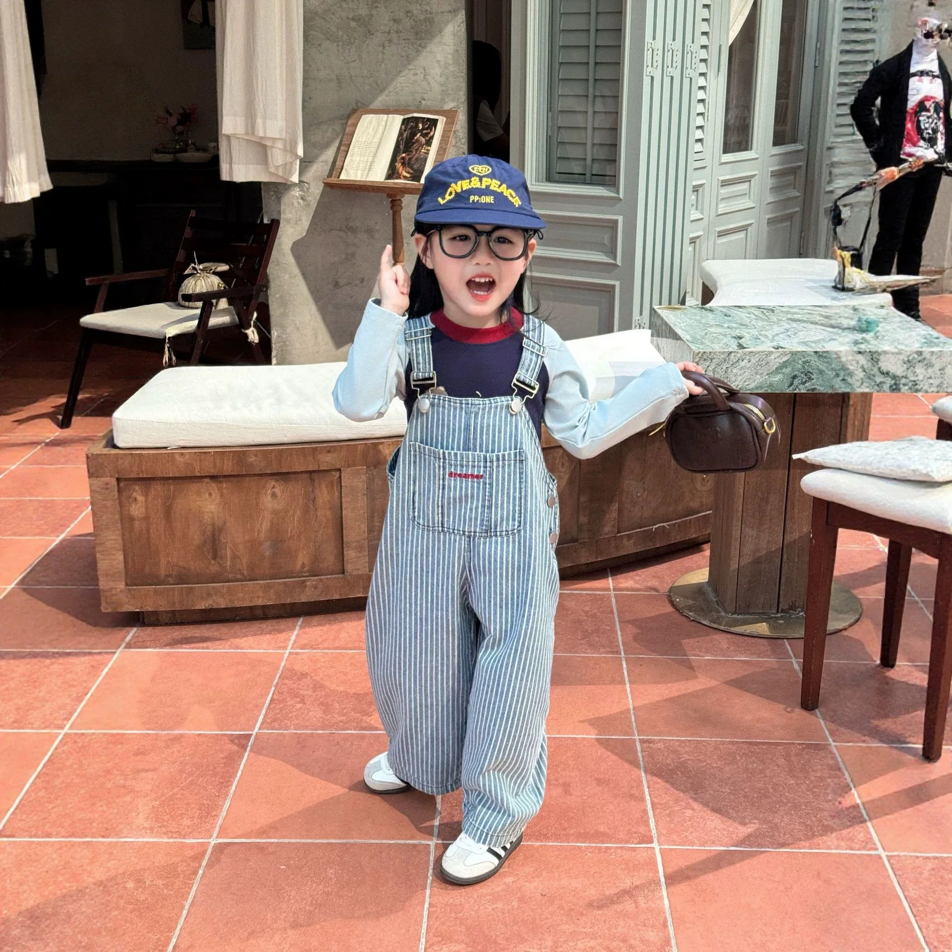 2026 Kids Fall Overalls Korean Girls Blue Striped Denim Sand Washed Cargo Overalls 2026 New Fashionable