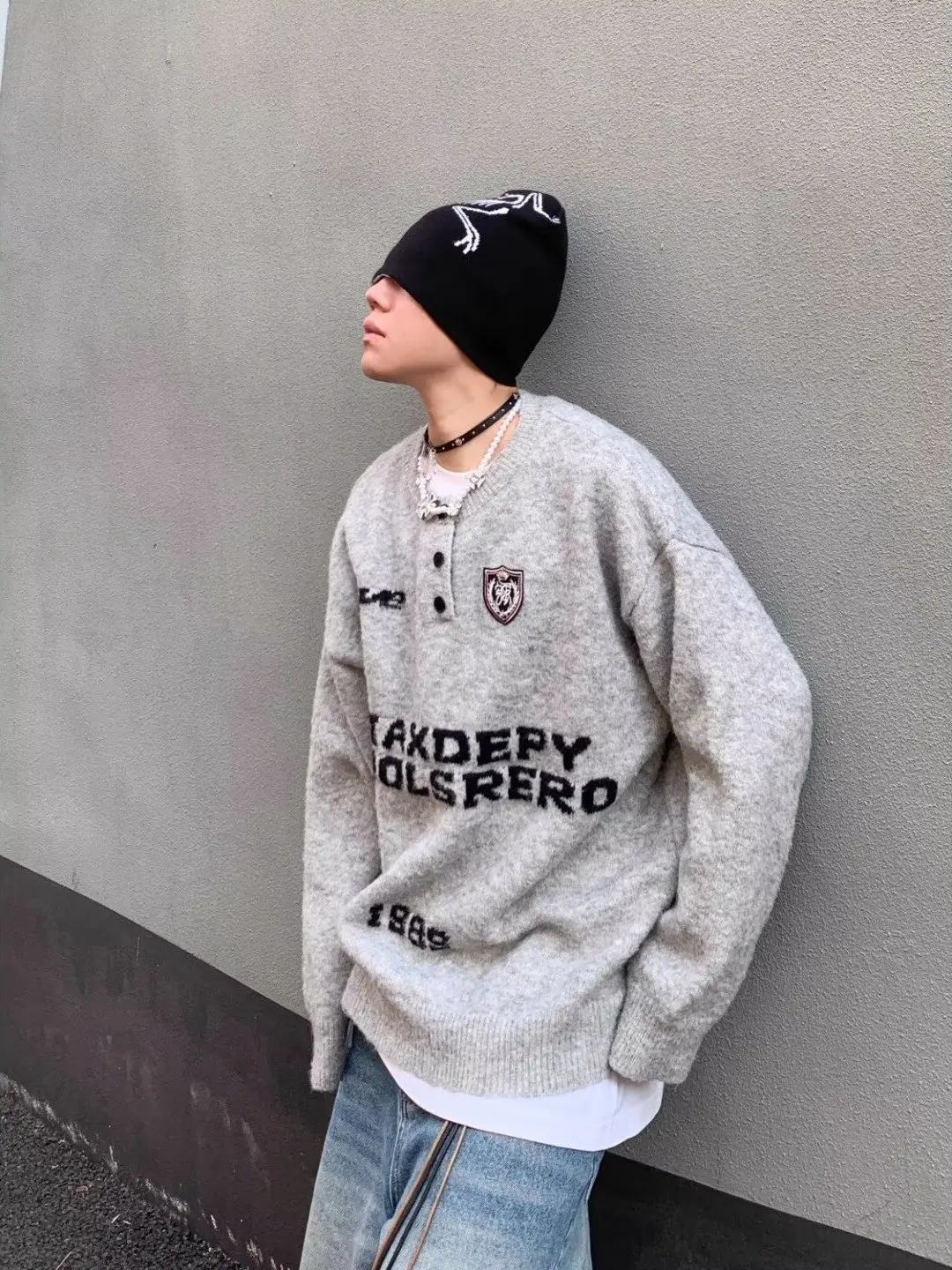 

Ретро американский трикотаж с v-образным вырезом, свободный крой, свитер с принтом из искусственного меха, весенне-осенняя модная верхняя одежда, топы для пар