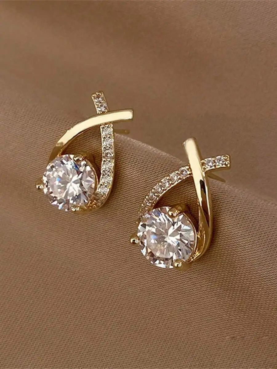 

1 pair elegant twist waterdrop cubic zirconia stud earrings for everyday wear and special occasions