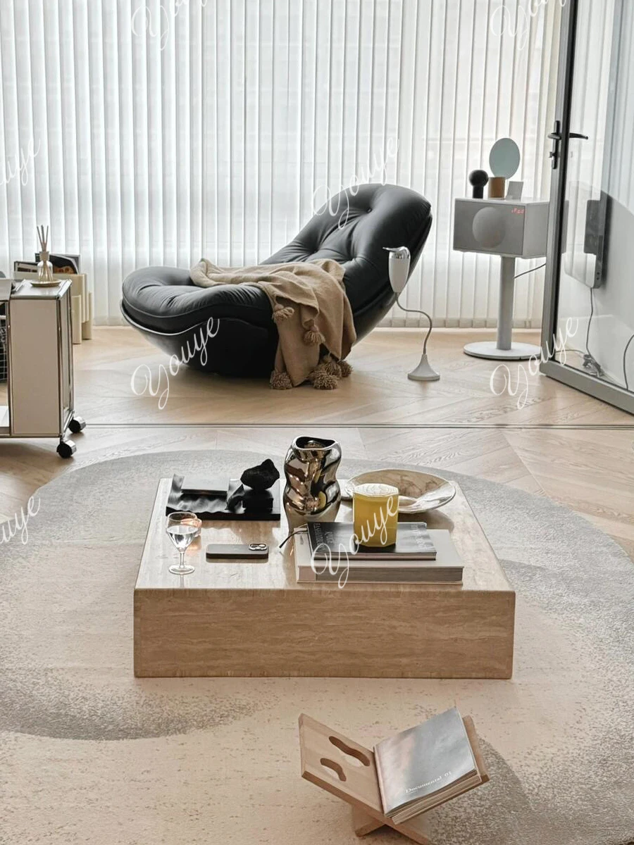 طاولة قهوة مربعة من الحجر الجيري الطبيعي الاسكندنافي، شقة صغيرة بسيطة، طاولة مربع من الحجر الجيري، طاولة قهوة رخامية