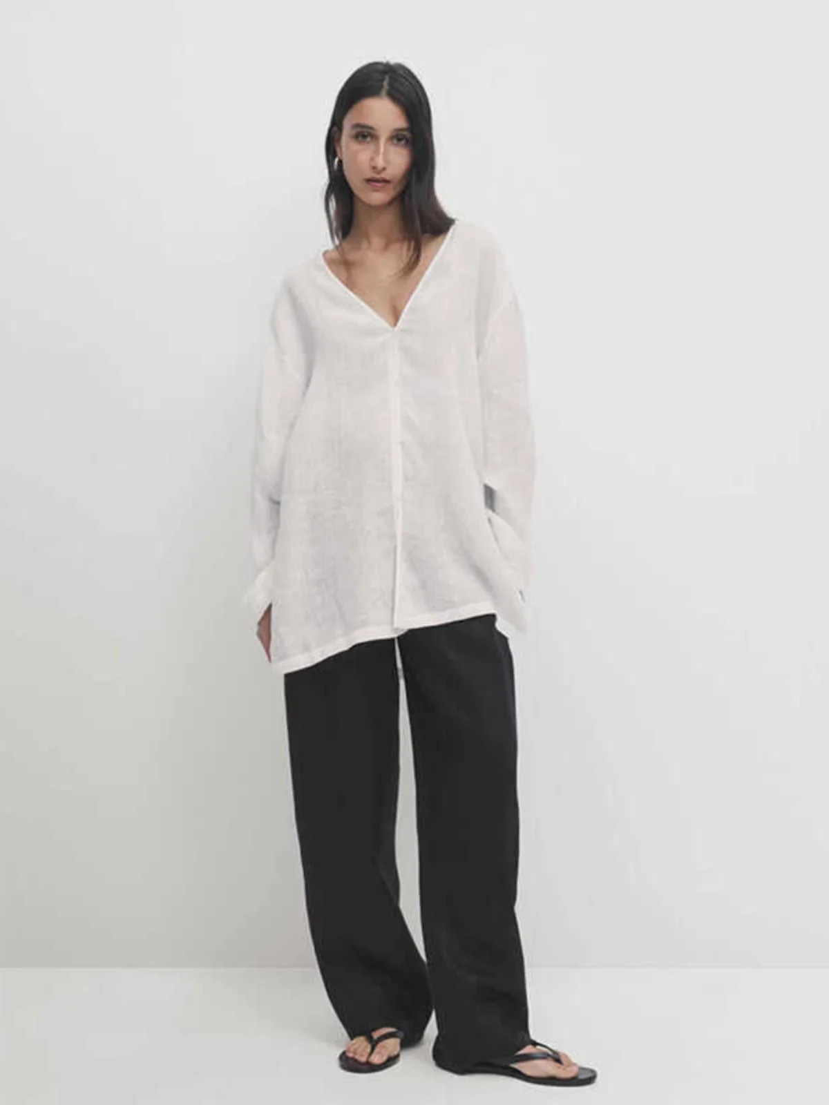 

Женское летнее платье MD, свободного кроя, с V-образным вырезом, из льна, средней длины, в стиле французского шик, с разрезом, в холодных тонах, белое, с эффектом шумоизоляции