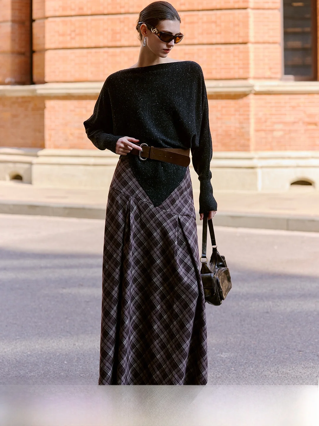 

Женская трикотажная кофта Luna7xi с блестками, на одно плечо, с рукавом «летучая мышь», простая повседневная, в корейском стиле, из полиэстера, с длинным рукавом