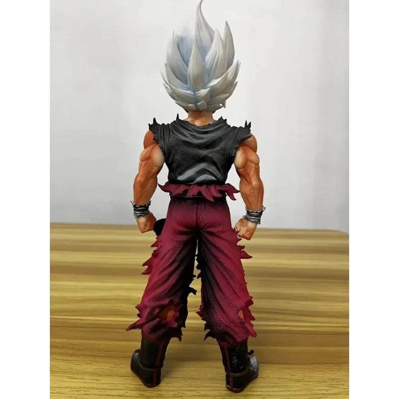 Duże potwory w serii Energy bu, winylowe pluszaki, zawieszki, pudełka, figurki z zakrytymi twarzami, breloczki, prezenty.