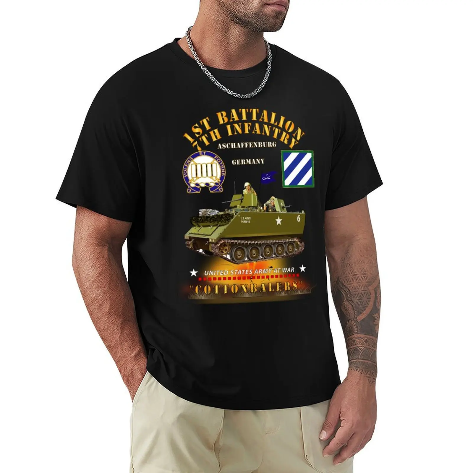 Армия - 1-й батальон 7-го пехотного полка - Ашаффенбург, ФРГ - Футболка M113 APC CottonBalers X 300, большого размера, для спортзала и занятий спортом.