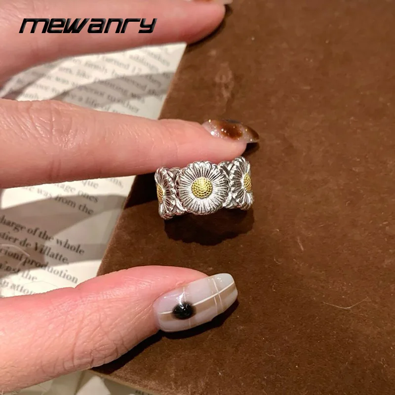 Mewanry Daisy Flower Finger Ring For Women Girl Vintage Hip Hop Punk Trendy Heavy Industry Simple Handmade Birthday Jewelry Gift