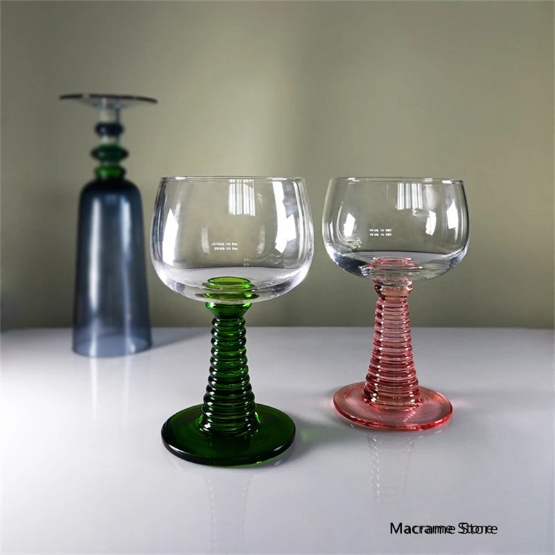

Simple Middle Ancient Goblet Screw Rod Red Wine Glass, French Vintage Emerald Short Foot Cup, Household Sweet Cup