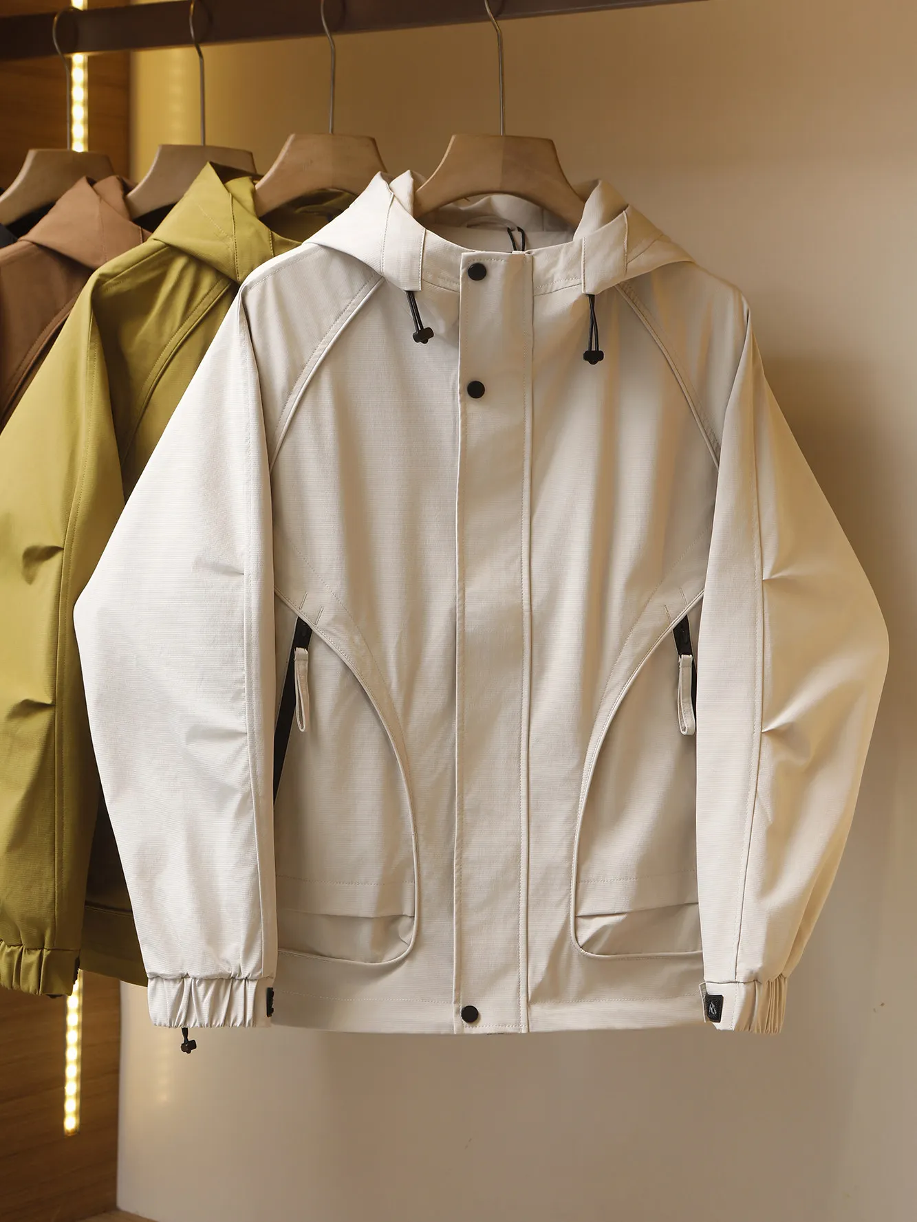 

Мужская уличная рабочая куртка с капюшоном, ветрозащитная, весна 2026, повседневная, из полиэфирного волокна, с длинными рукавами, на молнии