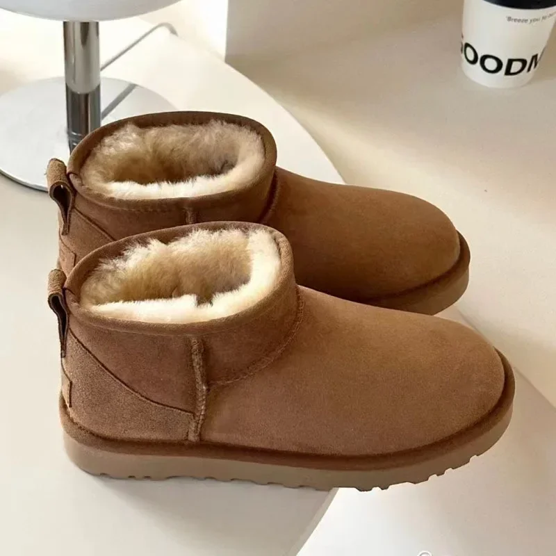 

2025 winter warm boots ladies snow boots man and women short boots genuine sheepskin wool low cut warm fur shoes fur