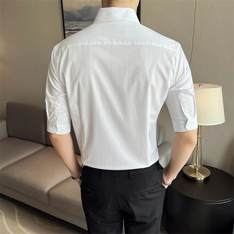 Slim Fit Anti-Rimpel Hoge-Kwaliteit Donker Gestreepte Half Mouwen Shirt Mannen Zomer Smart Casual Zachte Comfortabele Luxe chemise Homme