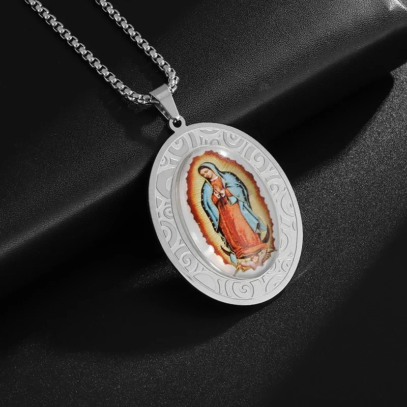 Simple Retro Virgin Mary Hands Together Necklace Relief Portrait Stainless Steel Pendant Jewelry