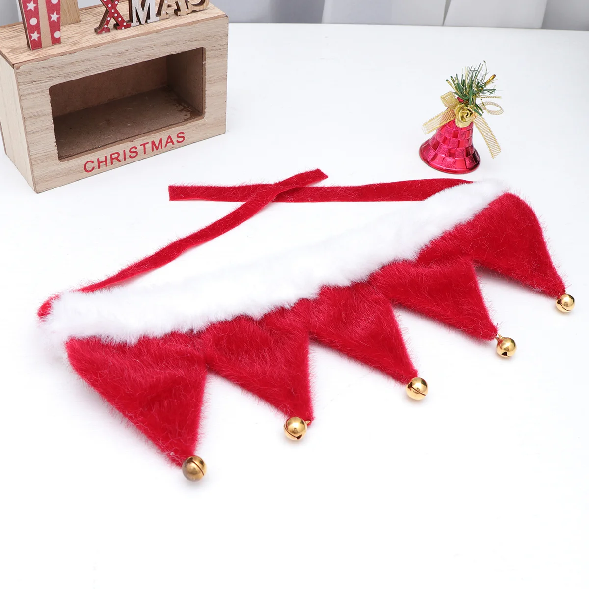 

Christmas Bell Scarf For Pet Red White Triangle Neckerchief Holiday Costume Accessory Dog Cat Birthday Party Wearable