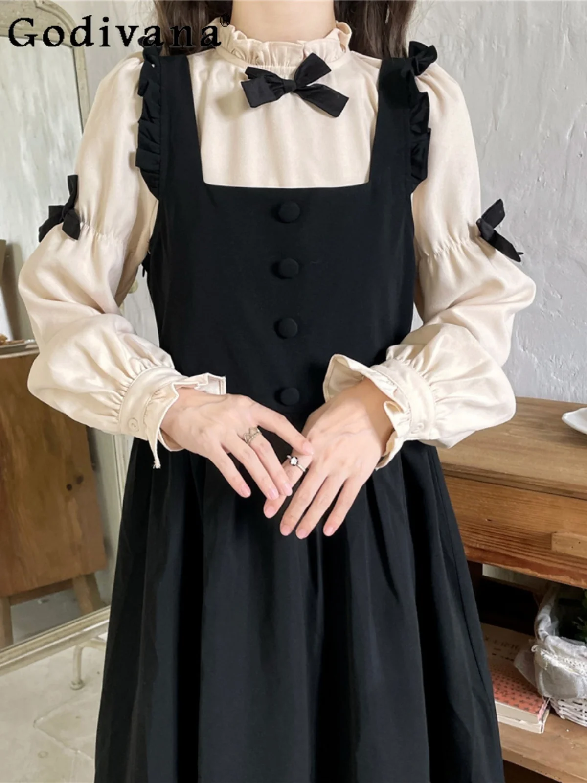 

2025 New Japanese Bubble Sleeve Lolita Strap Skirt Two-piece Set Bow High Neck Daily Commute Long Sleeve Sweet Girls Dress