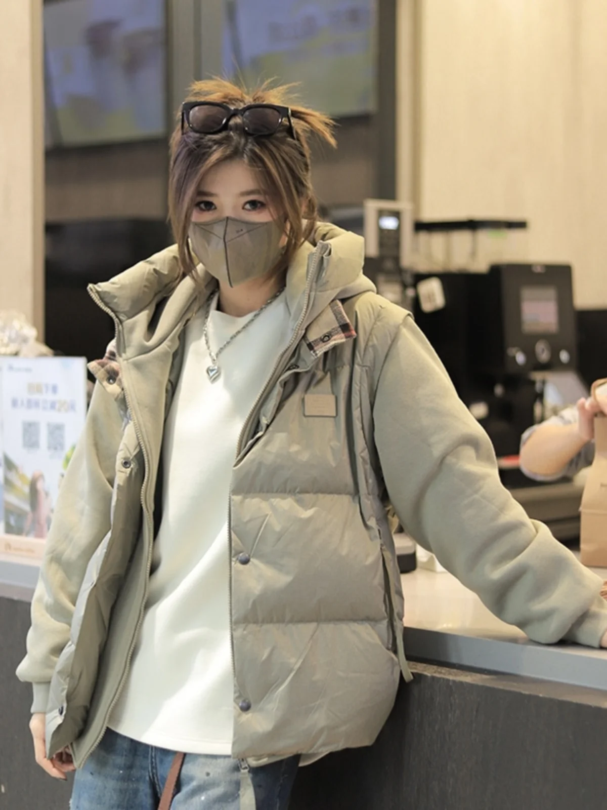 

Повседневная свободная утепленная хлопковая куртка унисекс для молодежи, зимняя верхняя одежда с комбинированным дизайном, теплым наполнителем и застежкой-молнией