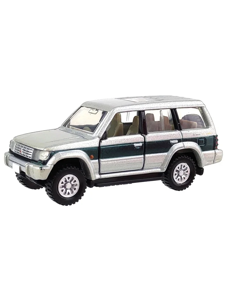 TAKARA TOMY TP04 modello di punta in lega auto Mitsubishi Pajero porta può essere aperta, decorazione della camera dei bambini giocattoli regalo di