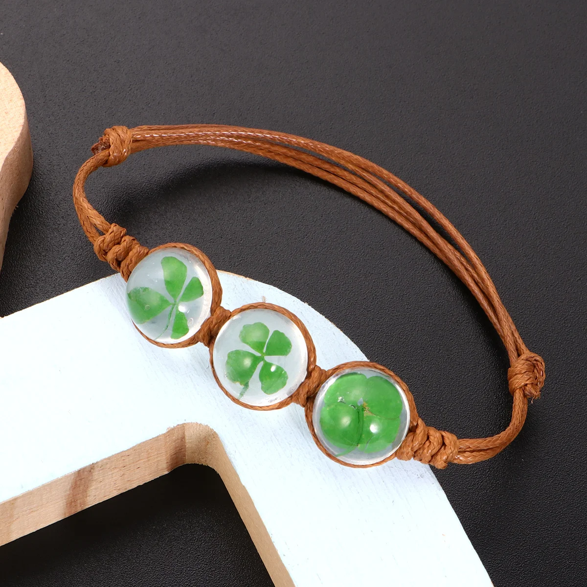 

2Pcs Dried Flower Glass Ball Weaving Bracelet Handmade Adjustable Crystal Jewelry Decor for Women and Girls Specimen Bracelet