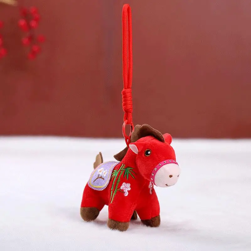 พวงกุญแจม้านำโชค 2026 ตุ๊กตาสัตว์น่ารัก ของตกแต่งกระเป๋าเป้ ของขวัญคริสต์มาส ปีใหม่ วันเกิด สำหรับผู้หญิง ผู้ชาย เด็ก ของตกแต่งรถยนต์