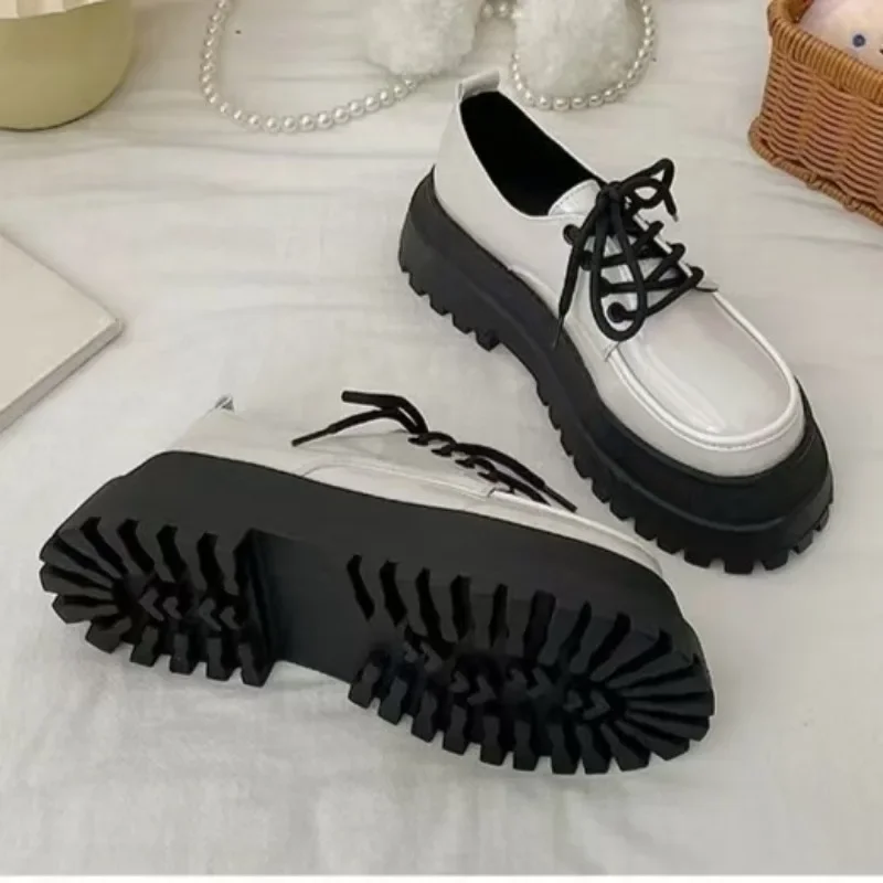 

2024 Platform Mary Jane Shoes Lace Up Round Toe Casual Small Leather Shoes Summer Loafers New Versatile Kawaii Women's Shoes