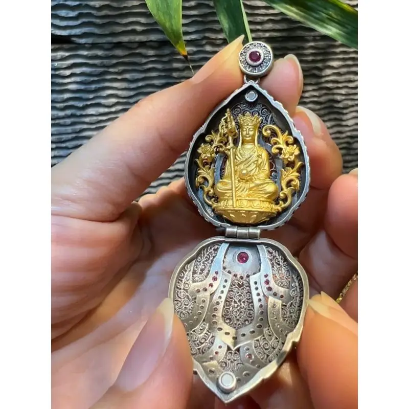 Chinese Style Ksitigarbha Bodhisattva Openable Locket Pendant Lucky Blessing Amulet Handmade Traditional Jewelry For Men Women