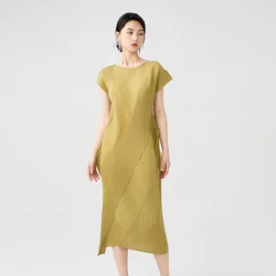 Miyake Style Pleated Dress Women 2024 Summer New Irregular Casual Style Solid Color O-neck Short-sleeved Folded Mid-length Skirt