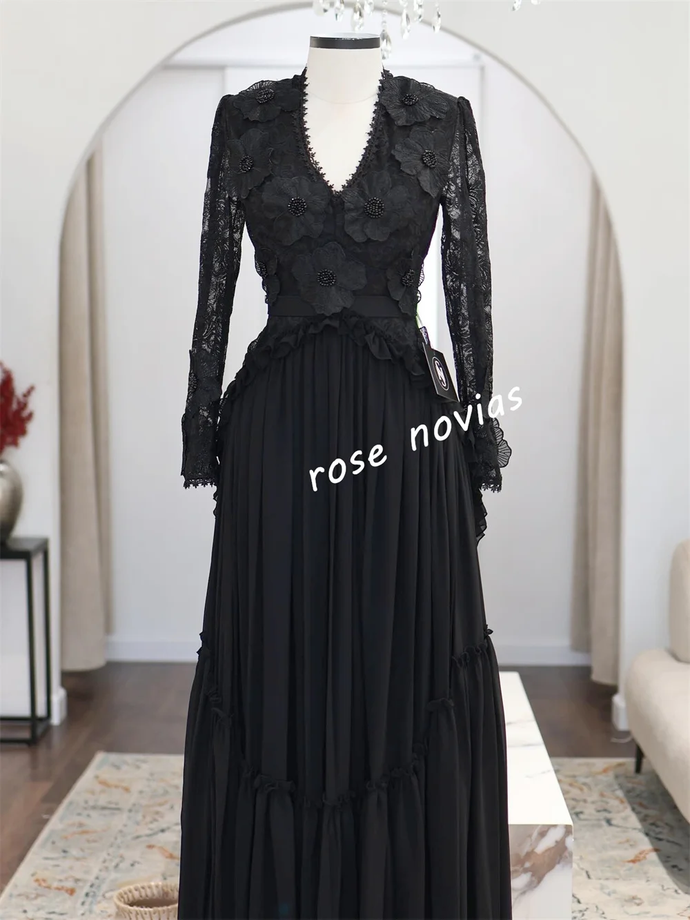 Abiti lunghi neri a trapezio con scollo a V con applicazioni in chiffon personalizzate Occasioni su misura Serata da donna Elegante festa Matrimonio Chic